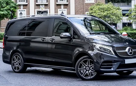 Departure Private Transfer: Manchester to Manchester Airport MAN in Luxury Van