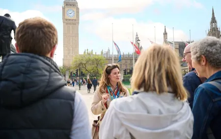 Skip the Line Tower of London & Westminster Tour and River Cruise