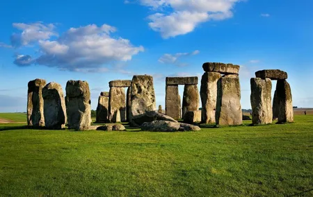 England in One Day: Stonehenge, Bath, the Cotswolds and Stratford-upon-Avon Day Trip from London