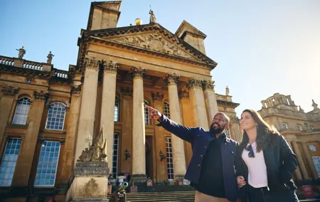 Blenheim Palace Tour and The Cotswolds Day Trip from London
