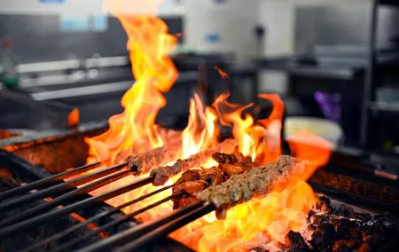 East London Indian Food Tour with 8+ Authentic Food Tastings