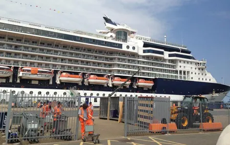 Arrival Transfer from Cruise Ports to London Hotel or London Airports