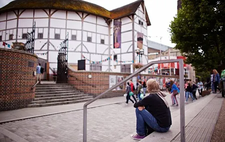 Shakespeare's Globe Guided Tour