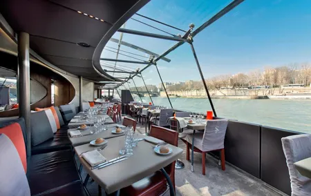 Luxury Paris Day Trip from London with Seine River Lunch Cruise