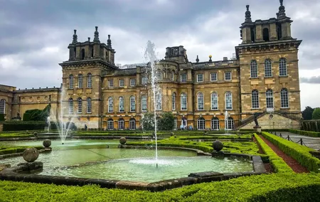 London to Oxford and Blenheim Palace Excursion