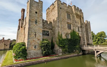 Hever Castle - England's Hidden Gem