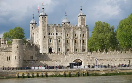 Ultimate Royal London: Tower of London & City of Westminster Tour