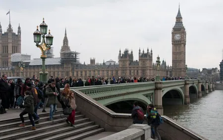 Private London Departure Transfer - Hotel / Accommodation to Airport