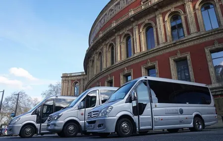 Private Round Trip Transfer between London Airports and Hotel