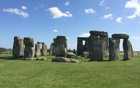 Afternoon Trip London to Stonehenge in a Private Vehicle
