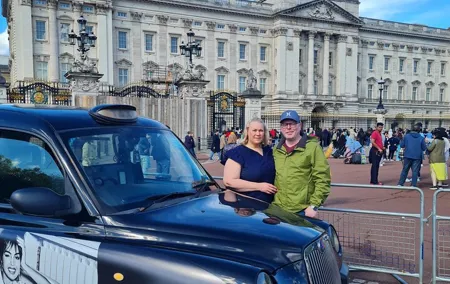 London Layover Private Black Cab Tour with Heathrow Hotel Pick Up