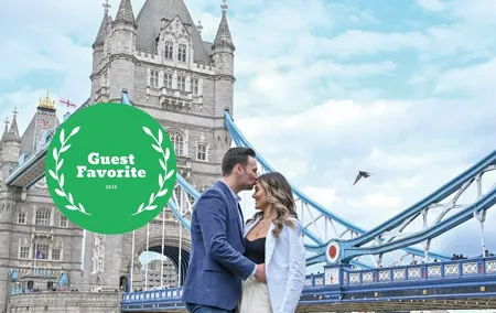 90-min London Landmarks & Hidden Gems Photoshoot