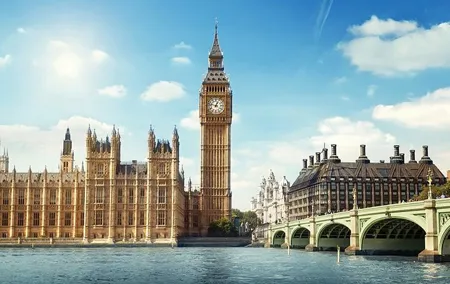 7 Day Tour Exploring England and Scotland starting from London
