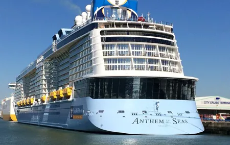 London to Southampton Cruise Terminals Private Port Transfer