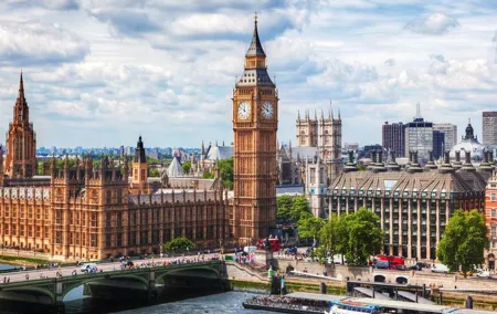 London by Yourself with Private Driver - 4 or 8 hrs disposal