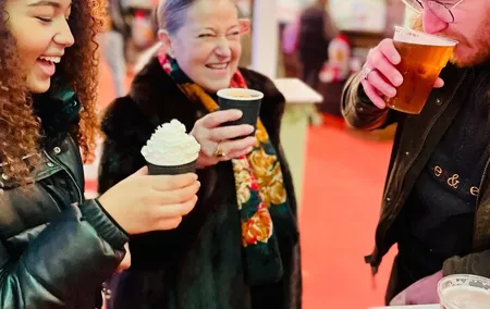 Christmas Lights and Markets Guided Walking Tour with Mulled Wine