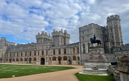 Private Day Tour to Bath and Windsor Castle