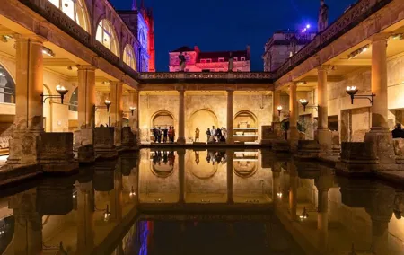 Stonehenge, Bath, Windsor and Roman Baths Guided London Day Trips