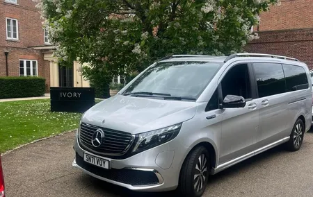 Private Luxury airport transfer