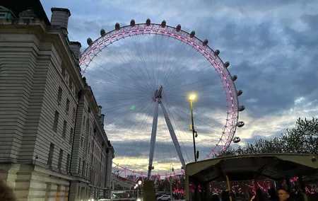 Taylor Swift Inspired Singalong London By Night Bus Tour