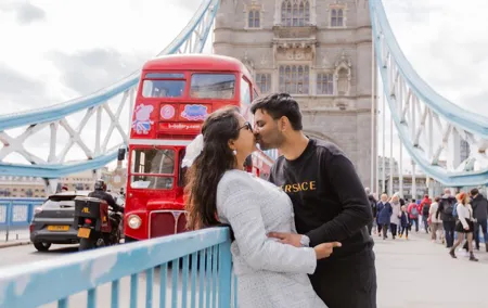 Private Professional Photoshoot Outside Tower Bridge in London