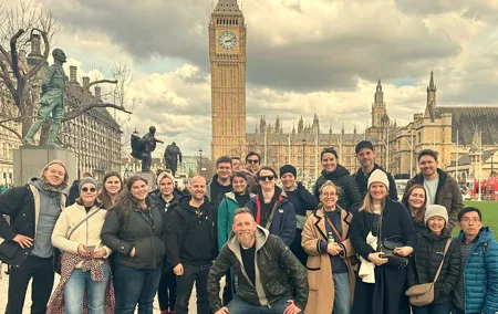 London Essential 2 hour introductory Walking Tour With a Londoner