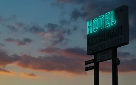 Shared Shuttle London Departure Transfer - Hotel / Accommodation to Airport