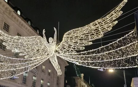 Christmas Lights Guided Walking Tour