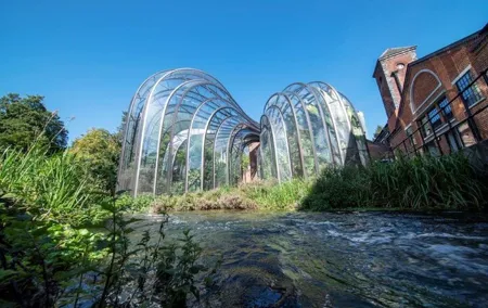 Bombay Sapphire Gin Distillery Tour and Cocktail