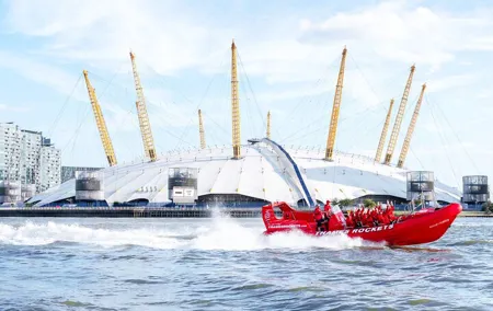 Thames High-Speed Zone Speedboat in London
