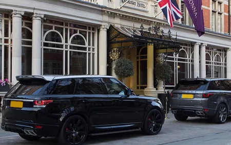 Luxury Range Rover at your Disposal in London for Full Day City Tour