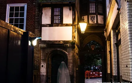 Paranormal ActivityTour in Old London