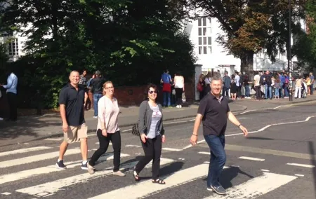 Private London Beatlemania Tour in an Iconic Black Cab