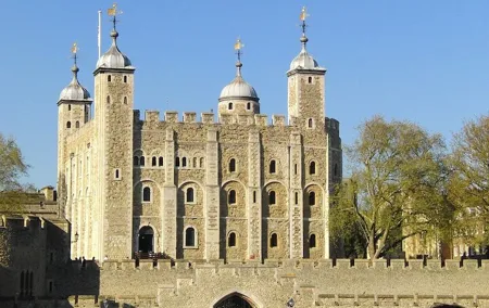 Private Tour of the Tower of London including the Crown Jewels