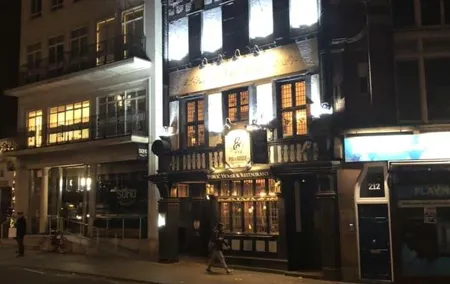 Private Tour of Haunted London in a Black Cab