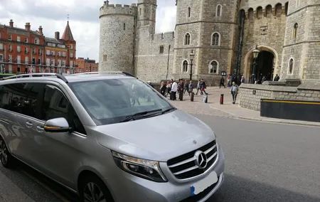 Luxury Private Vehicle Day Hire from & to London via Stonehenge & Windsor Castle