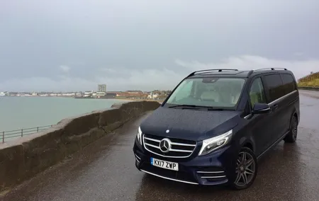 Discover London with your Executive Minivan Hire with Driver