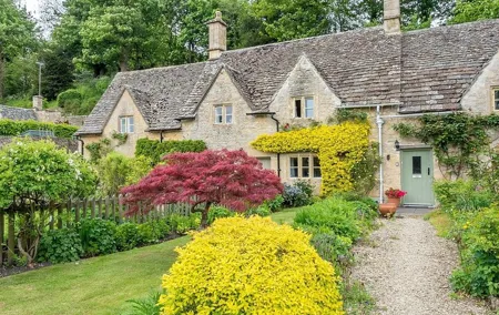 Oxford and Traditional Cotswolds Tour with Private Chauffeur