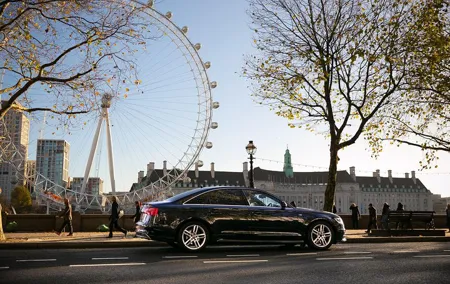 Private Arrival Transfer: Heathrow Airport to Central London
