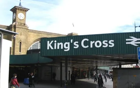 Private Transfer: Heathrow Airport to London Kings Cross or St Pancras Stations