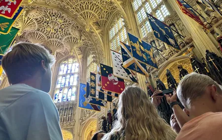 Private London Westminster Abbey Tour for Kids and Westminster Sightseeing Walk