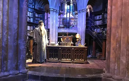 Harry Potter Studio Tickets and London Film Locations Guided Tour