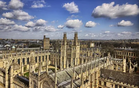 All Inclusive Full Day Private Tour in Oxford and Cotswold