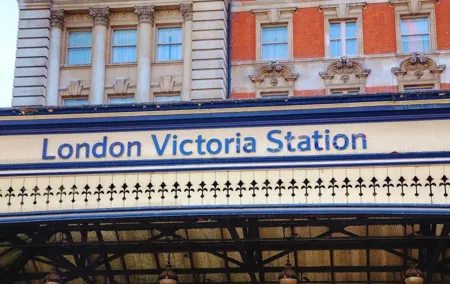 Private One Way or Round Trip Transfe Heathrow Airport to Kensington SW London