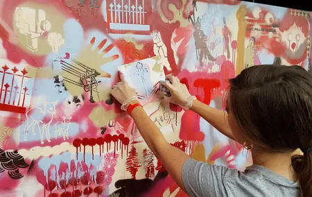 Street Art Walking Tour and Workshop in London