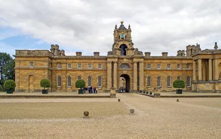 Private Tour from London Blenheim Oxford Cotswold with passes