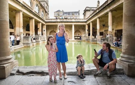 Stonehenge, Roman Bath & Salisbury Cathedral Private Tour