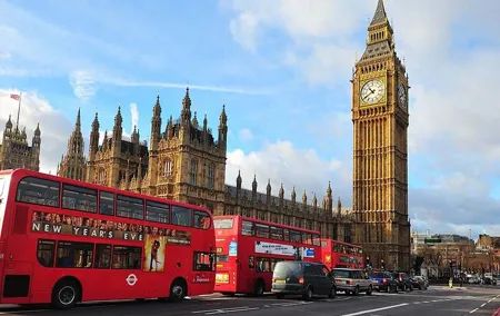 Full day London Private Tour by Executive Luxury Vehicle