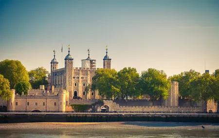 Tower of London Fully Guided Private Tour