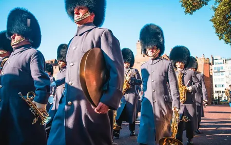 British Royalty walking tour including The Changing Of The Guard!